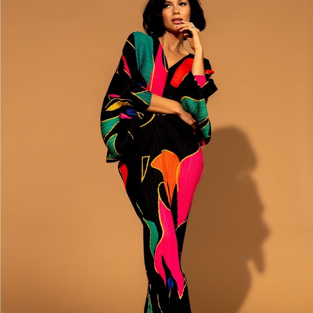 Dressed in Lala Woman of the Hour Midi Dress